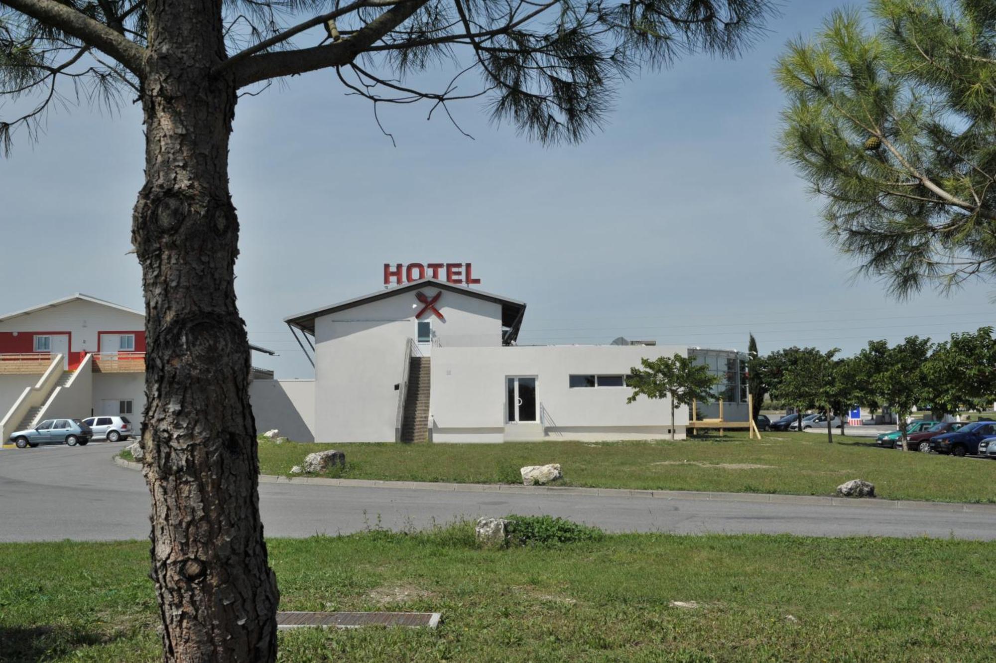 Relais De Barbezieux Hotel Exterior photo